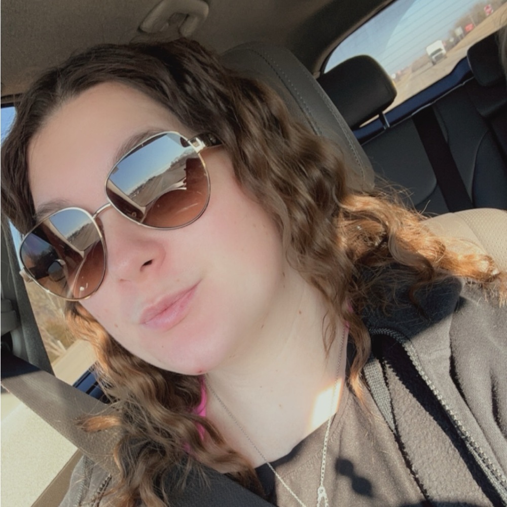 Meet your Posher, Mckayla